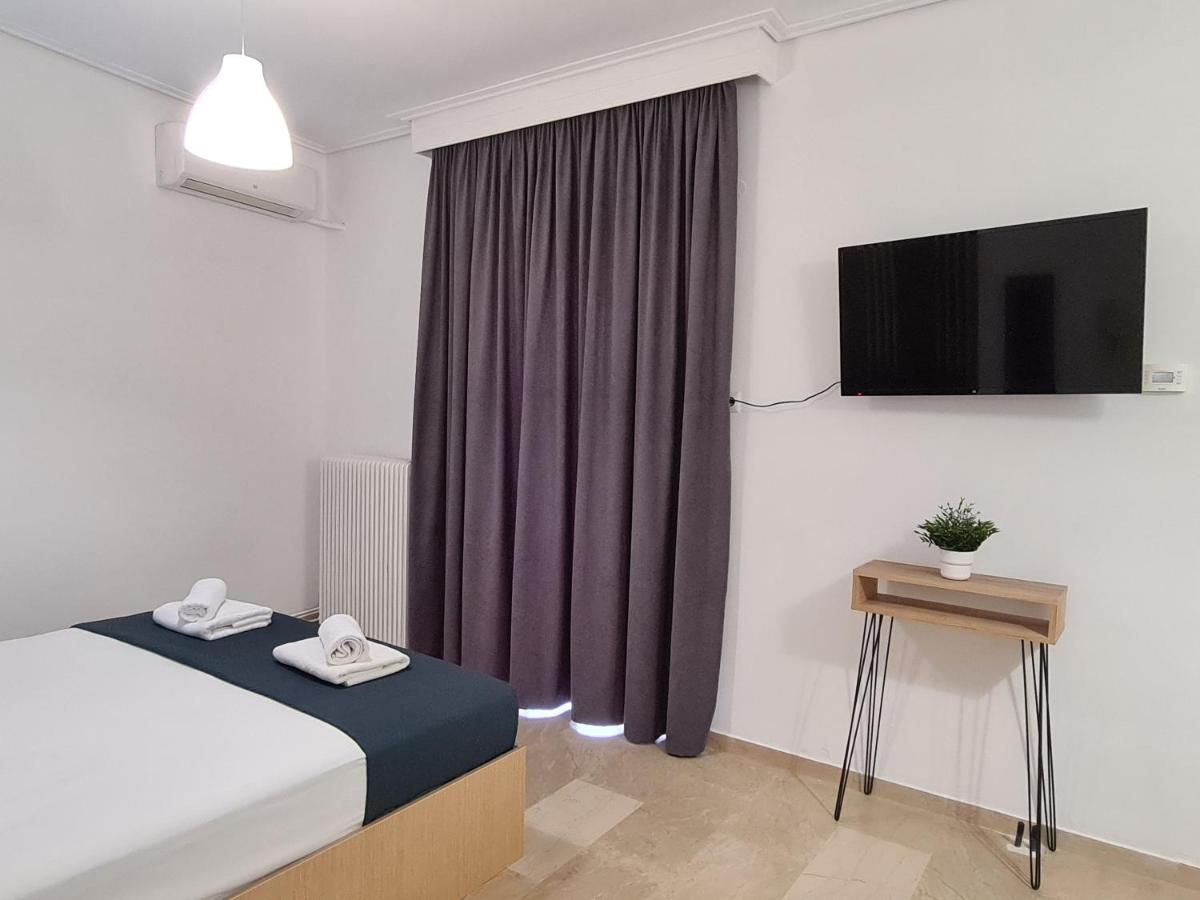 Apartment In The Heart Of The 5β *