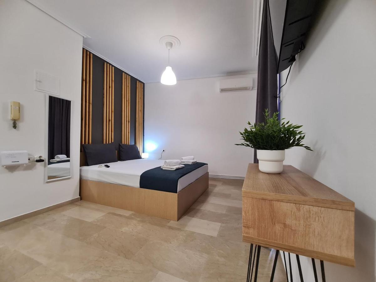 In The Heart Of The 5β Apartment